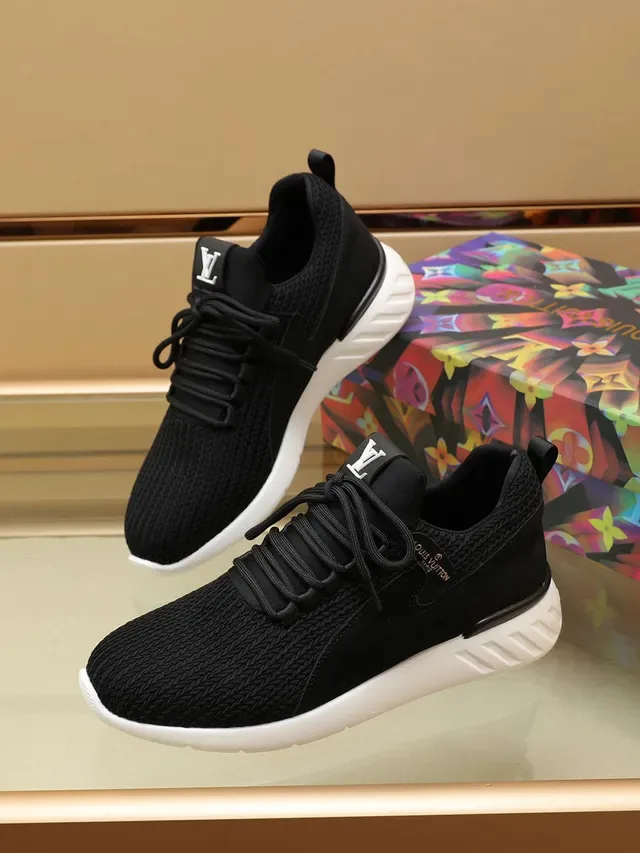 Louis Vuitton LV Trainer Noir Blanc Tricô Supérieur Monogramme Sneakers Lifestyle 8