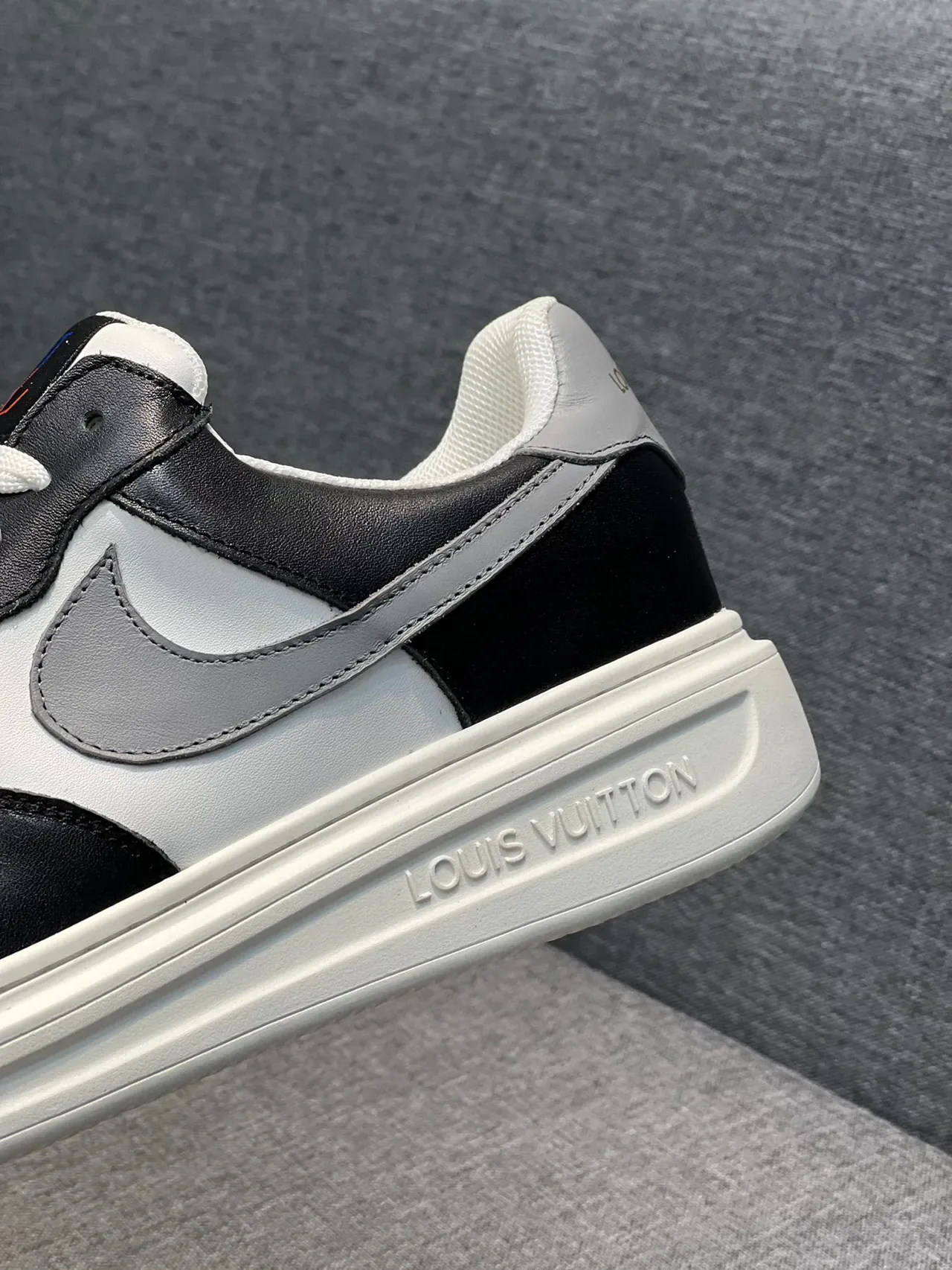 Louis Vuitton LV Trainer Black White Low-Top Platform Sole Lifestyle Sneakers 8