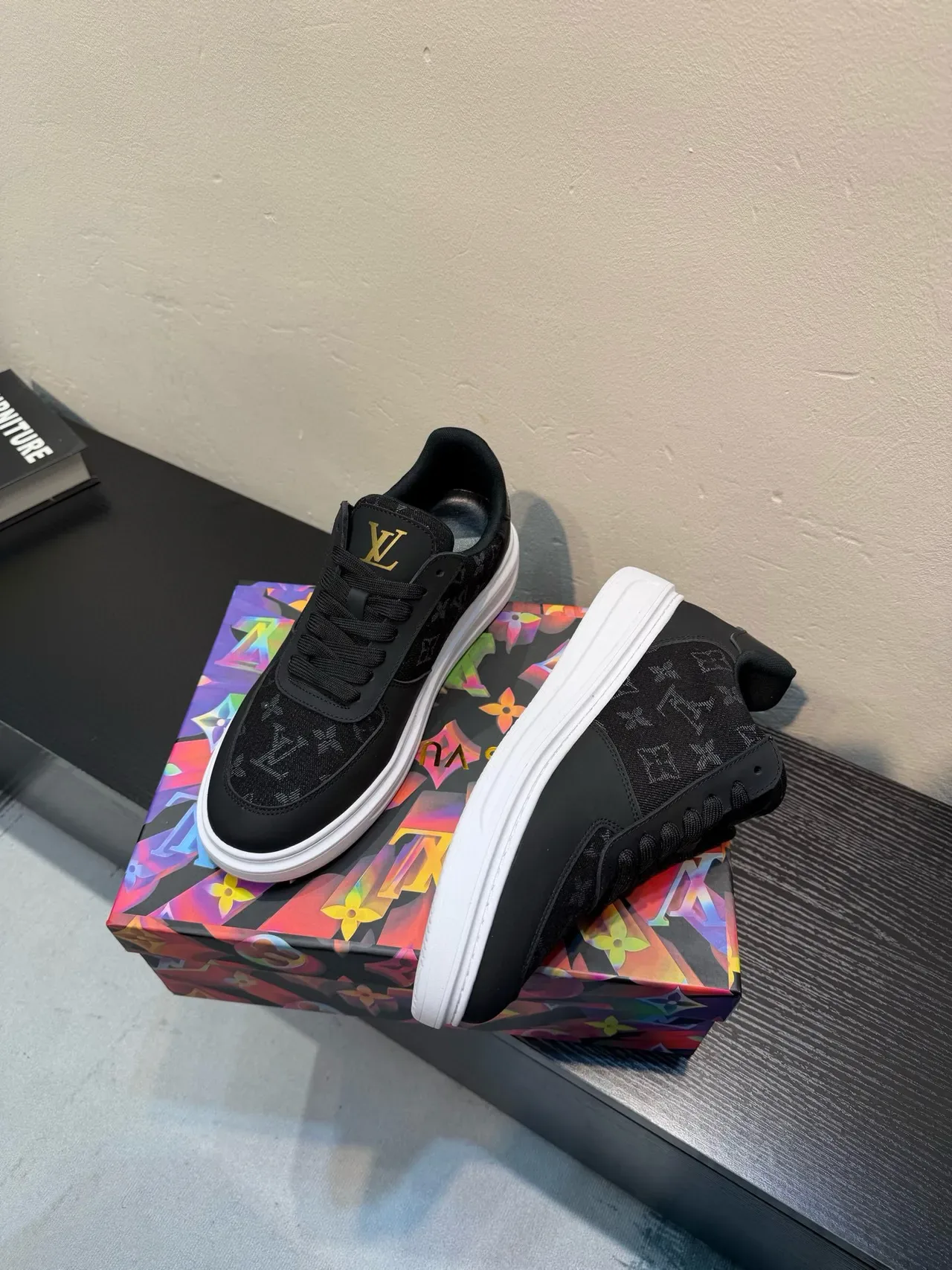 Louis Vuitton LV Trainer Black White Monogram Jacquard Upper Smooth Leather Overlays Lifestyle Sneakers 4