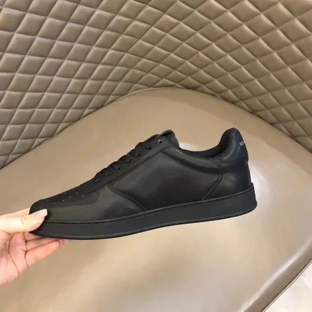 Louis Vuitton LV Trainer Black White Smooth Leather Upper Perforated Toe Cap Lifestyle Sneakers 3