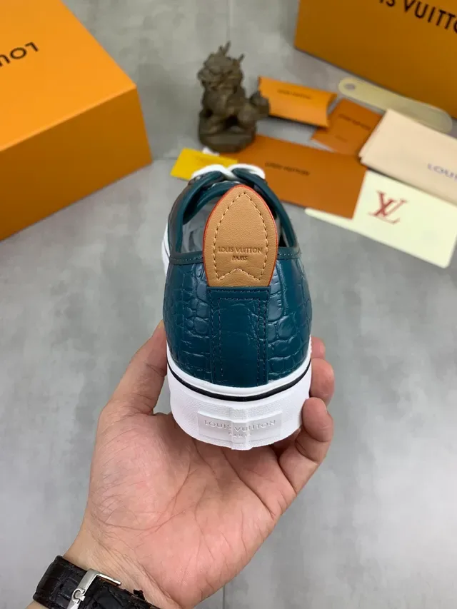 Louis Vuitton LV Trainer Blue White Crocodile-Embossed Leather Low-Top Lace-Up Lifestyle Sneakers 4