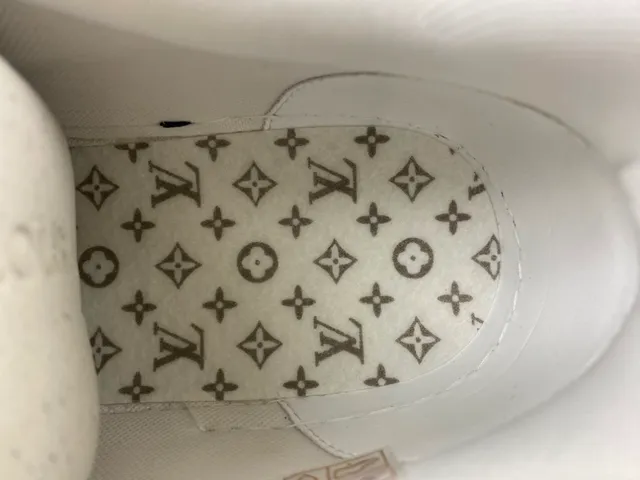 Louis Vuitton LV Trainer Blue White Monogram Flower Logo Perforated Leather Lifestyle Sneakers 8