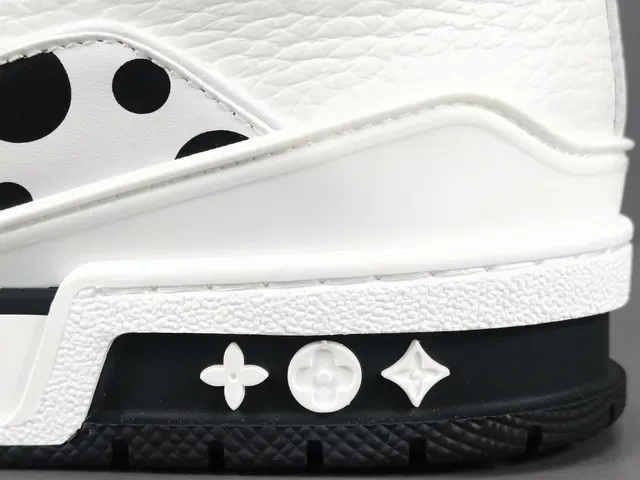 Louis Vuitton LV Trainer Polka Dot White Black Lifestyle Sneakers 7