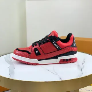 Louis Vuitton LV Trainer Rojo Negro Monogram-Embossed Cuero Suela Dual-Tone Midsole Zapatillas Lifestyle