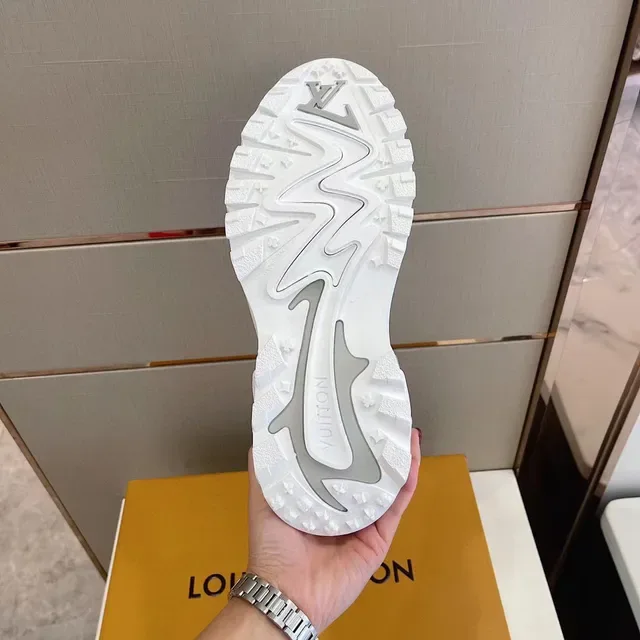 Louis Vuitton LV Trainer Branco Preto Sola Gráficos Inspirados na Chama Camadas Tênis Chunky 2
