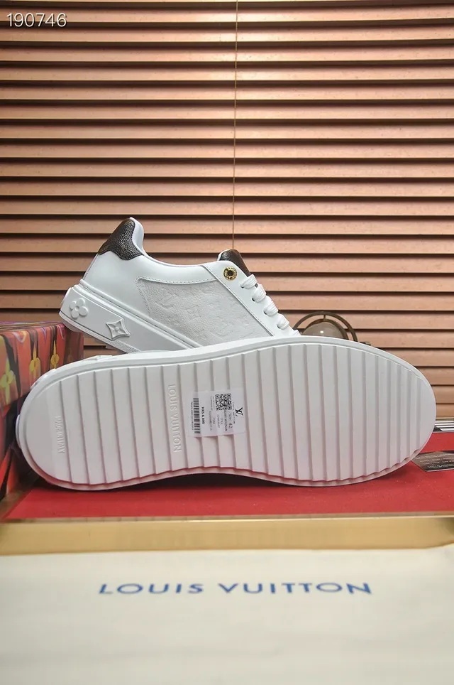 Louis Vuitton LV Trainer White Brown Leather Upper Embossed Monogram Side Panels Lifestyle Sneakers 2