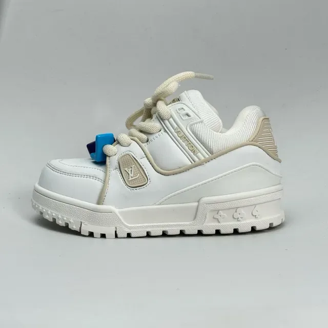 Louis Vuitton LV Trainer White Gray Chunky Sole Layered Overlays Lifestyle Sneakers 3