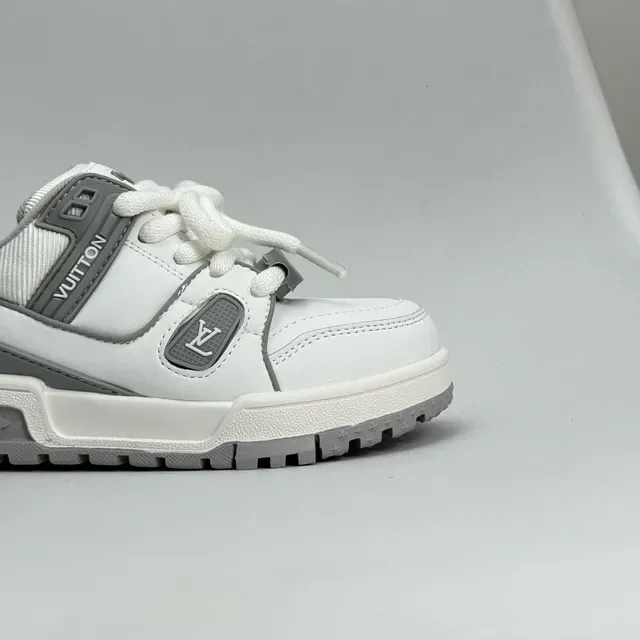 Louis Vuitton LV Trainer White Gray Chunky Sole Layered Overlays Lifestyle Sneakers 17