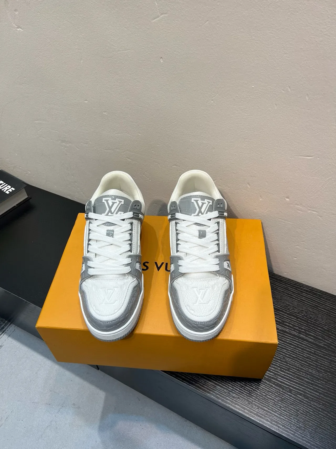 Louis Vuitton LV Trainer White Gray Monogram Leather Crocodile-Embossed Panels Lifestyle Sneakers 2