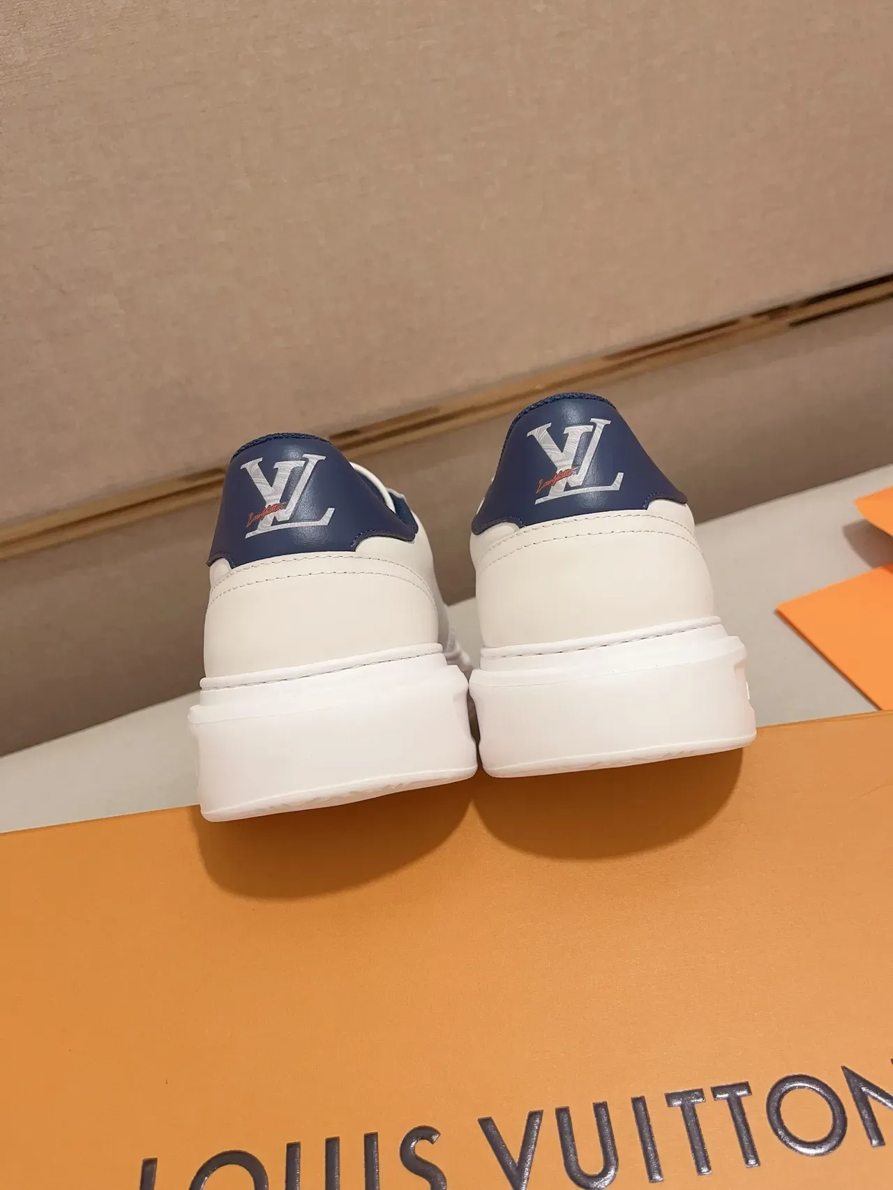 Louis Vuitton LV Trainer White Navy Leather Upper Embroidered Floral Motif Lifestyle Sneakers 4