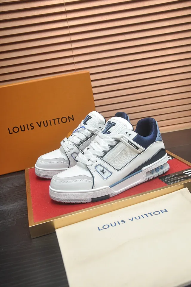 Louis Vuitton LV Trainer White Navy Structured Layered Midsole Leather And Textile Upper Lifestyle Sneakers 4