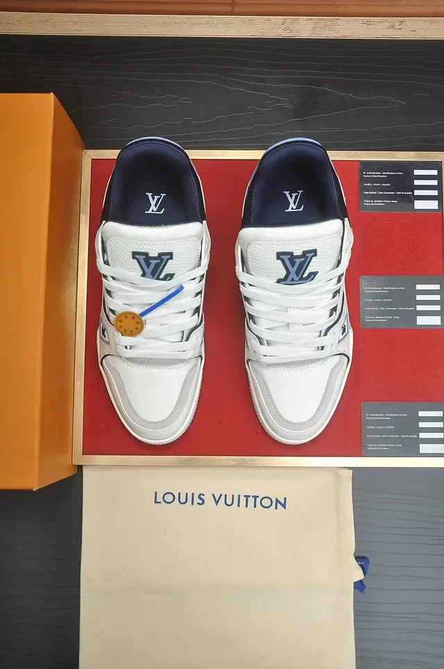 Louis Vuitton LV Trainer White Navy Structured Layered Midsole Leather And Textile Upper Lifestyle Sneakers 5
