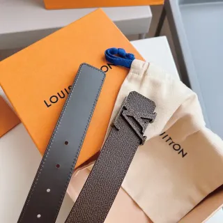 Louis Vuitton LV Twist Brown Black Buckle Epi Textured Leather Belt