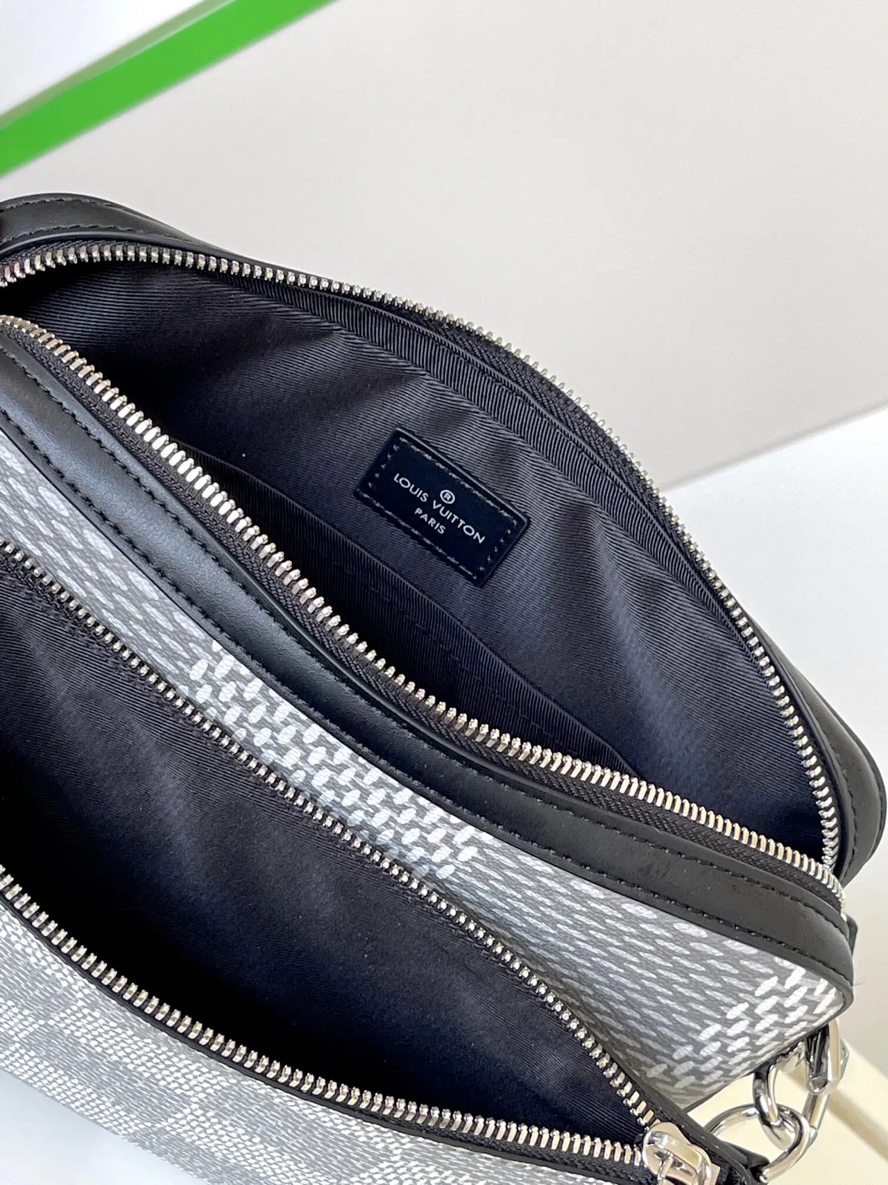 Louis Vuitton Messenger Gray Black Damier Graphite Checkered Canvas Messenger Bag 2