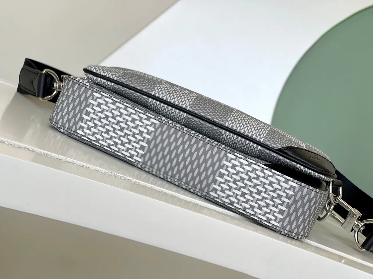 Louis Vuitton Messenger Gray Black Damier Graphite Checkered Canvas Messenger Bag 3