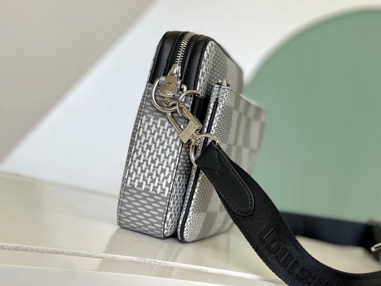 Louis Vuitton Messenger Gray Black Damier Graphite Checkered Canvas Messenger Bag 5