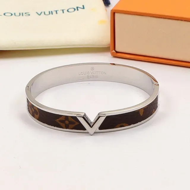 Louis Vuitton Monogram Canvas Rose Gold-Tone V-Clasp Bracelet 5