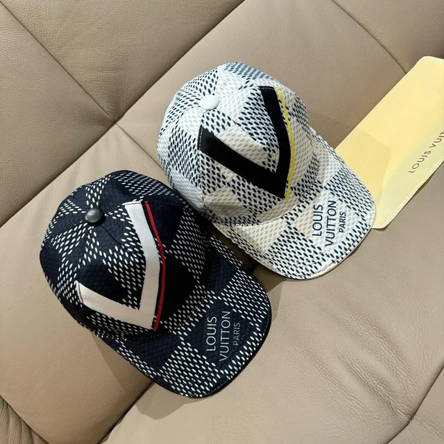 Louis Vuitton Monogram-Dot V Logo Baseball Cap 2