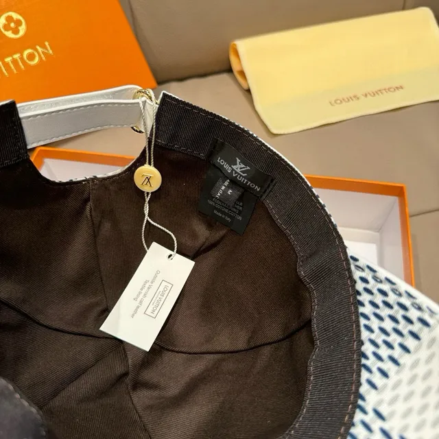 Louis Vuitton Monogram-Dot V Logo Baseball Cap 3