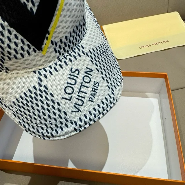 Louis Vuitton Monogram-Dot V Logo Baseball Cap 5