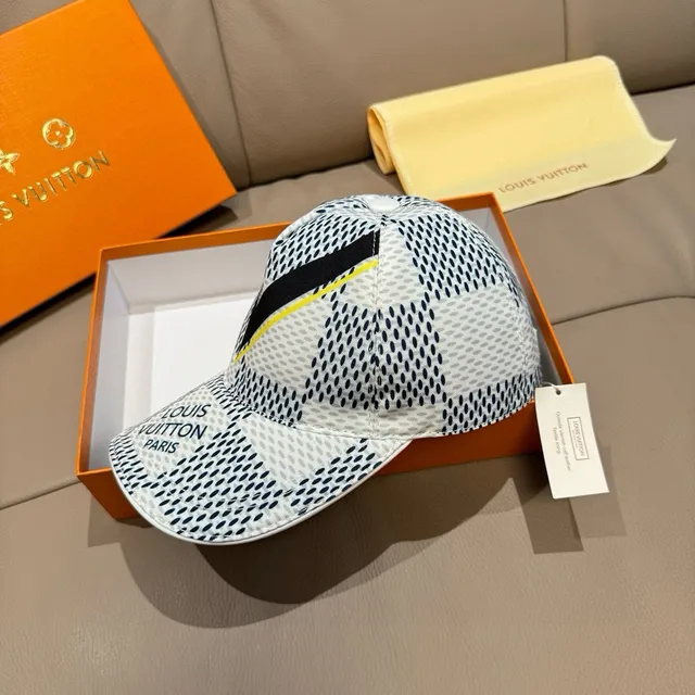 Louis Vuitton Monogram-Dot V Logo Baseball Cap 8