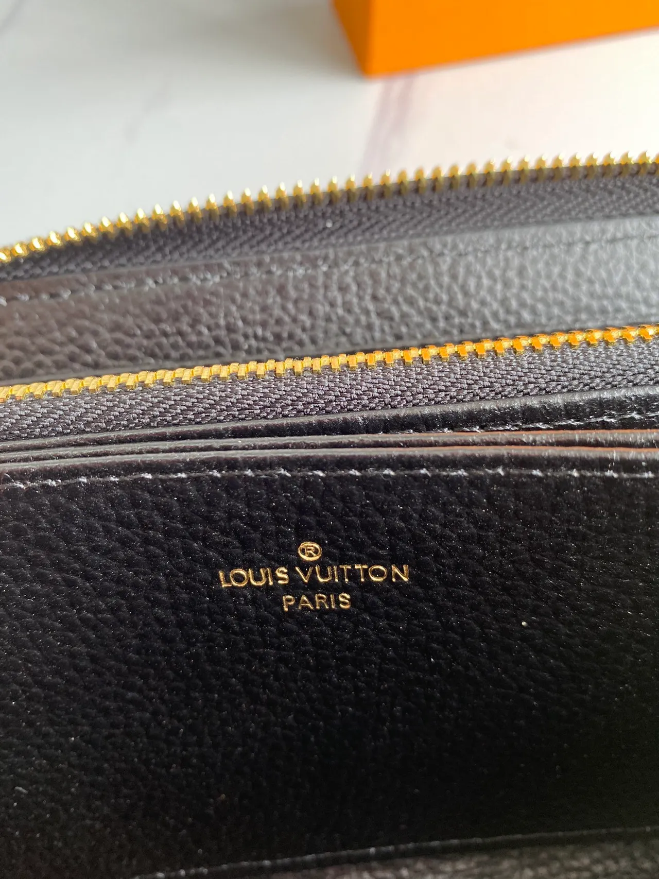 Louis Vuitton Monogram Empreinte Black White Leather Zip-Around Closure Long Wallet 7