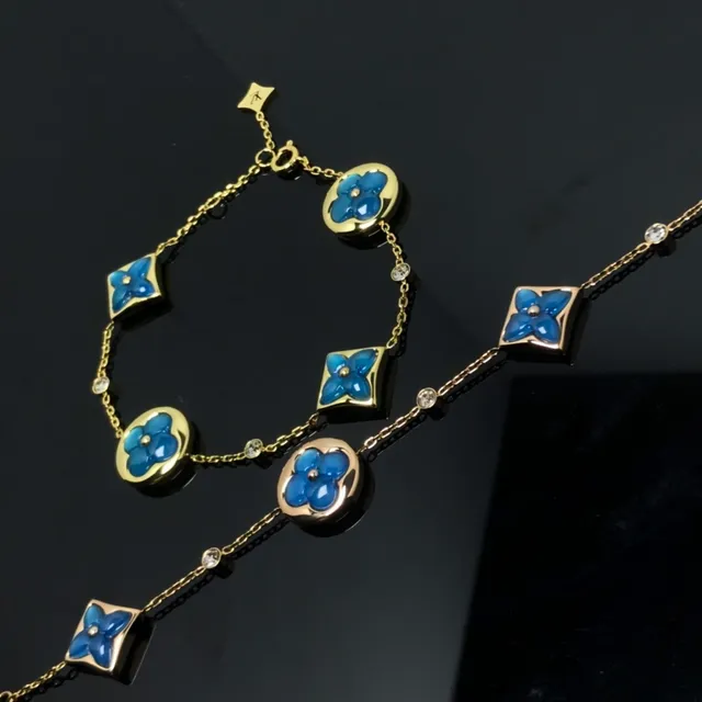 Louis Vuitton Monogram Flower Blue Enamel Gold-Tone Bracelet 4