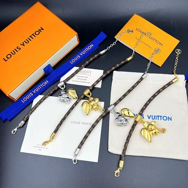 Louis Vuitton Monogram Flower Charm Bracelet Brown Gold Eclipse Leather Pendant Bracelet 5