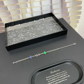 Louis Vuitton मुनोगराम زهر مينا سوارة سلسلة