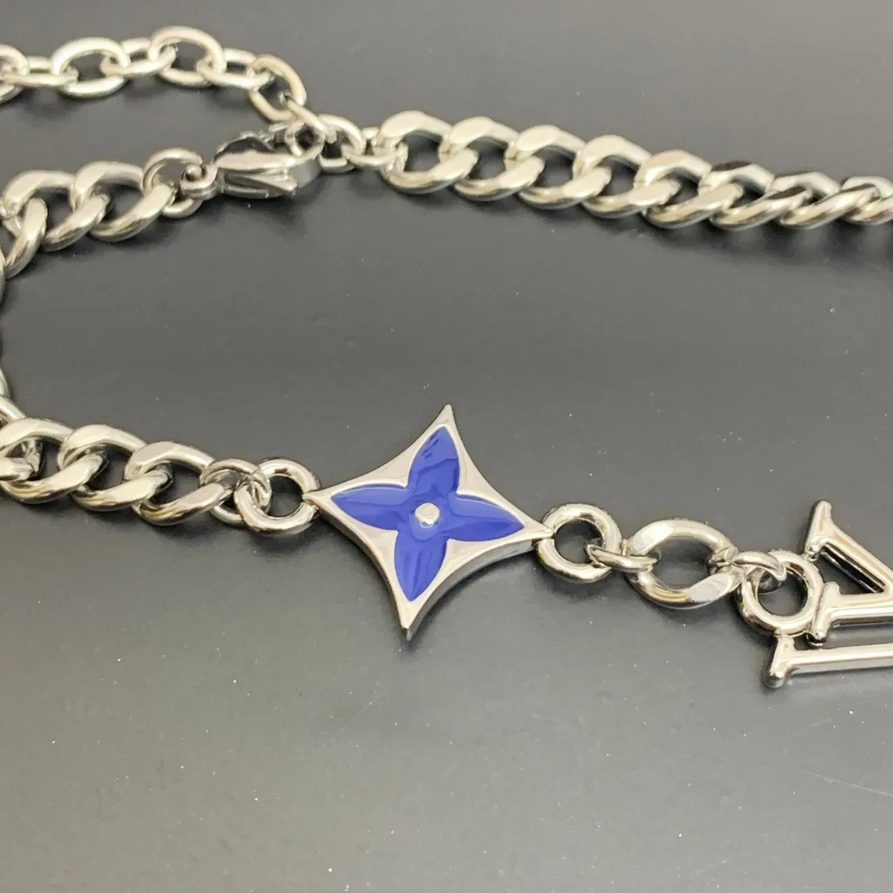 Louis Vuitton Monogram Flower Enamel Chain Bracelet 7