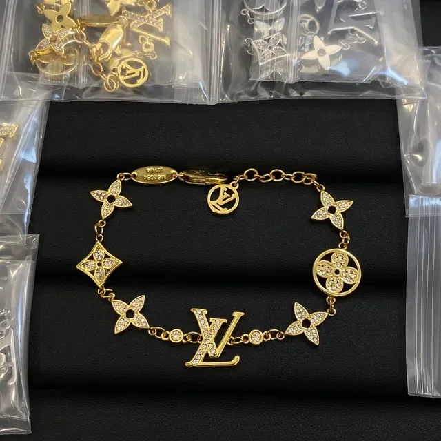 Louis Vuitton Monogram Flower Pavé Crystal Silver-Tone Bracelet 2