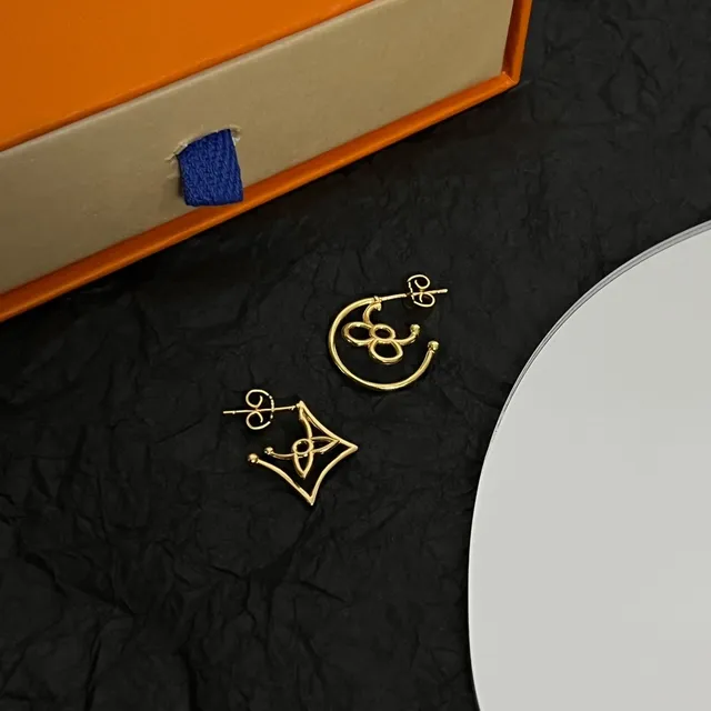 Louis Vuitton Monogram-Inspired Geometric Gold-Tone Earrings 5