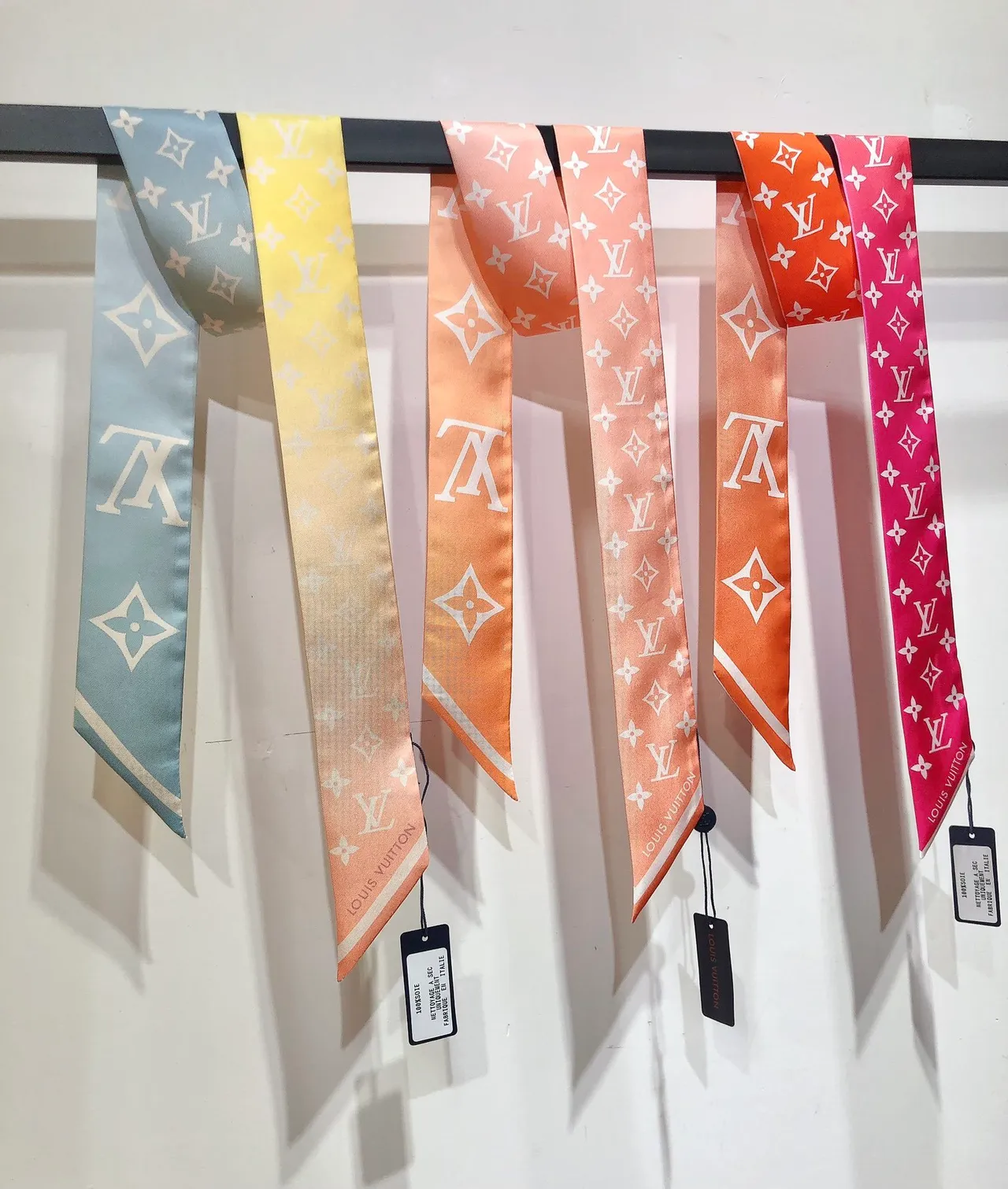 Louis Vuitton Monogram Orange Pink Silk Scarf 4