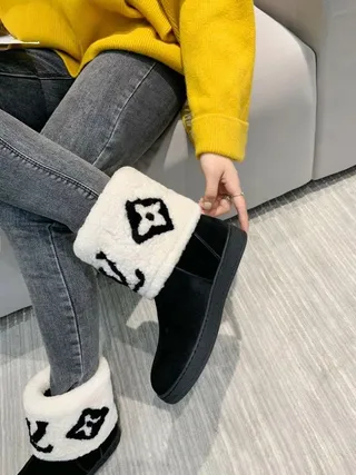 Louis Vuitton Monogram Shearling Black White Monogrammed Cuff Suede Upper Ankle Boots 2