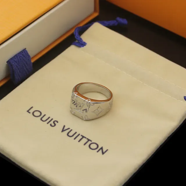 Louis Vuitton Monogram Signet Gold Silver Square-Profile Engraved Ring 2