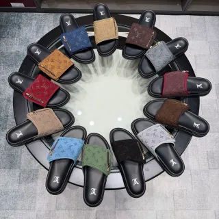 Louis Vuitton Monogram ज़िपर स्लाइड स्लिपर्स