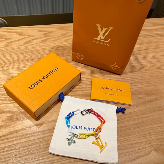 Louis Vuitton Multicolor Resin Chain Enamel LV Monogram Charm Bracelet 8