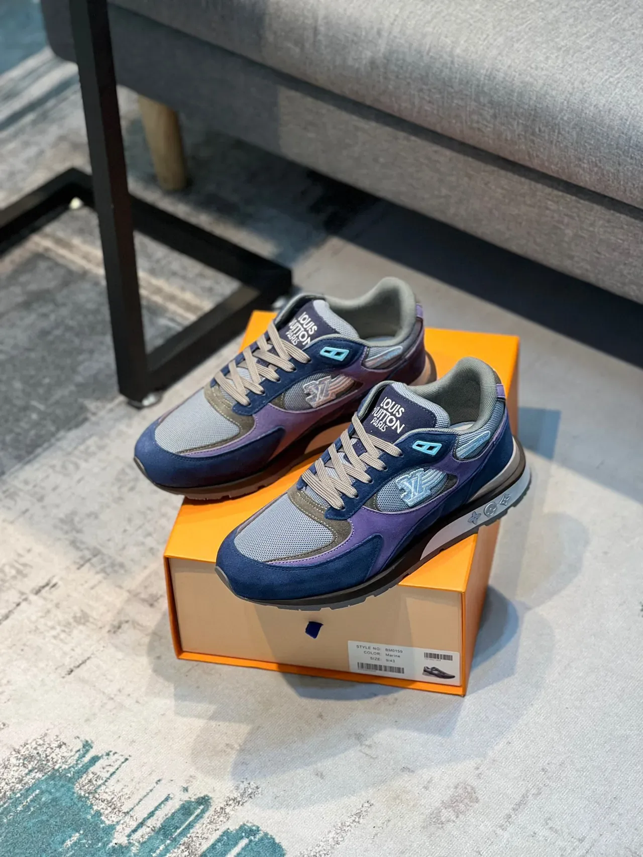 Louis Vuitton Navy Purple Sneakers Lifestyle Daim Et Mesh Superposés Patch Monogram Brodé 7