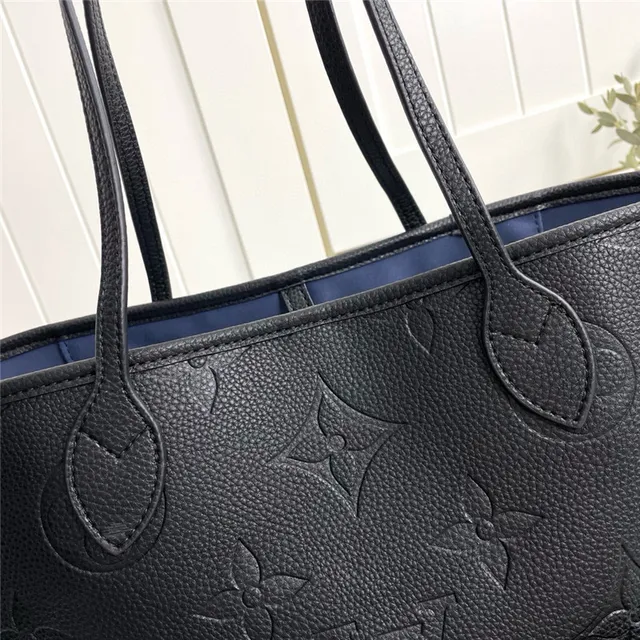 Louis Vuitton Neverfull Monograma embossado Bolso tote negro 8