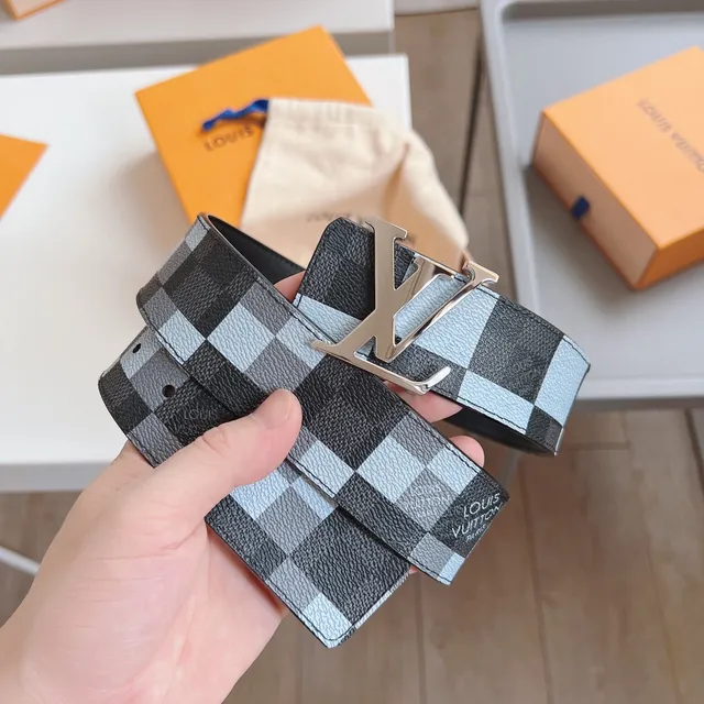 Louis Vuitton Ceinture réversible Noir Bleu Damier Azur Cuir Ceinture 2