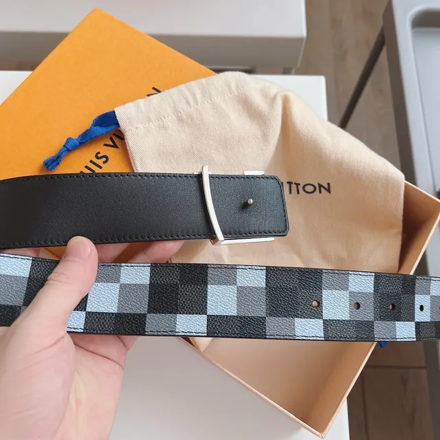 Louis Vuitton Ceinture réversible Noir Bleu Damier Azur Cuir Ceinture 5