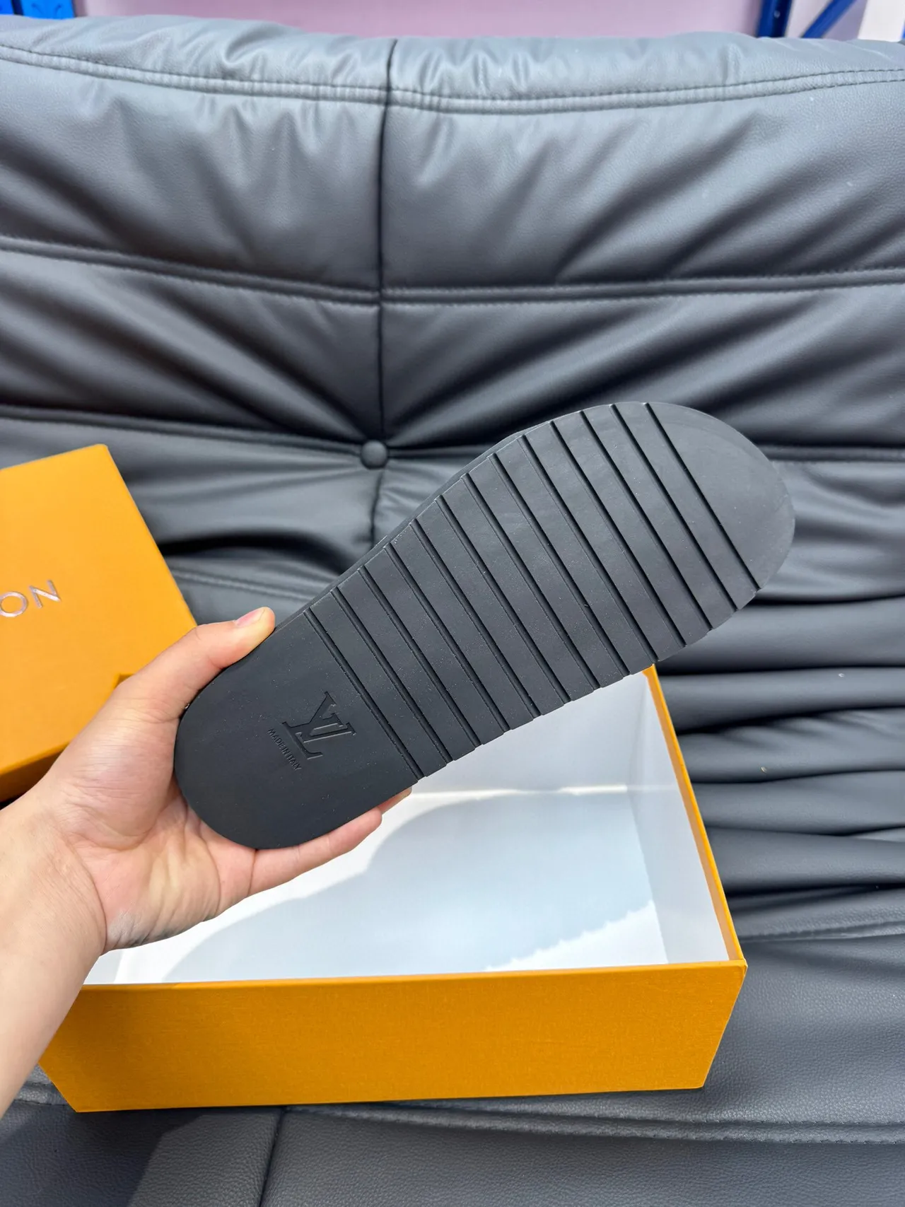 Louis Vuitton Run Away Slide Black Gray Damier Monogram 拖鞋 9