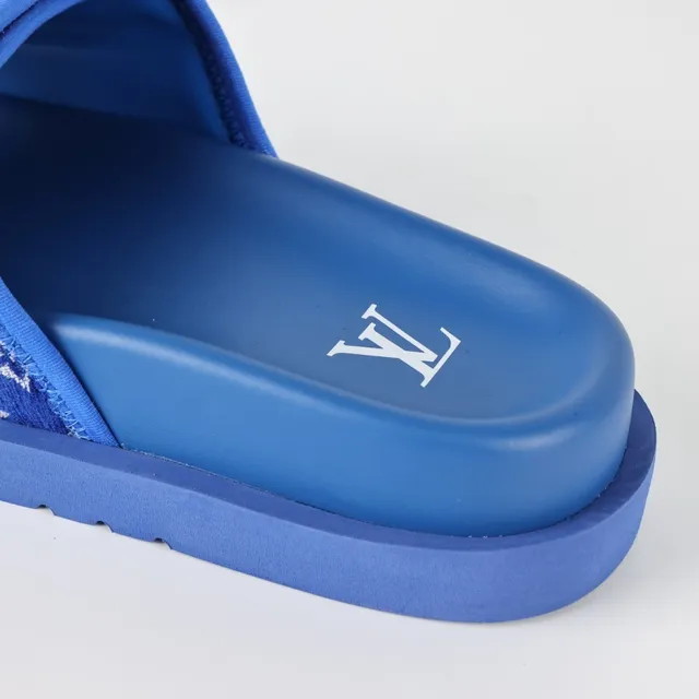 Louis Vuitton Run Away Slides Blue Monogram Slipper 4