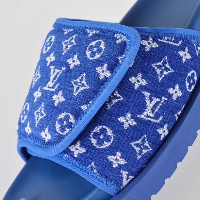 Louis Vuitton Run Away Slides Blue Monogram Slipper 6