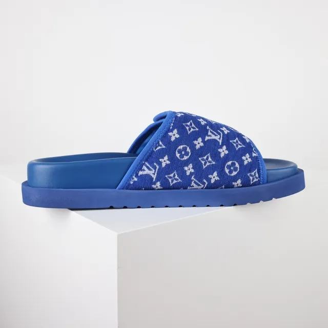 Louis Vuitton Run Away Slides Blue Monogram Slipper 7