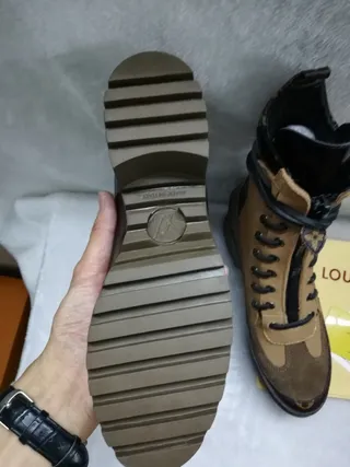 Louis Vuitton Run Away Tan and Black Monogram Ankle Boots 5