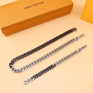 Louis Vuitton Silver Black Curb-Link Chain Metal Necklace
