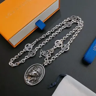 Louis Vuitton Silver Blue Metal Chain Circular Monogram Links Necklace