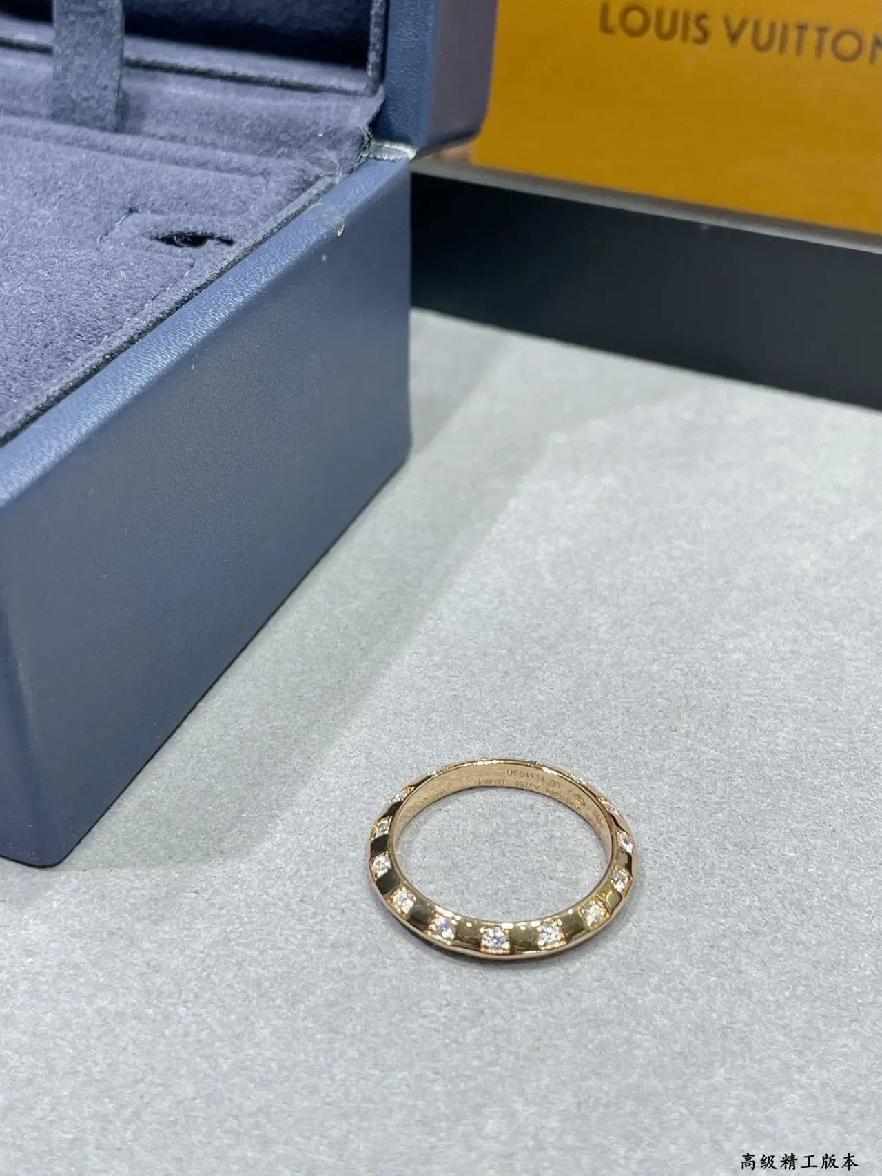 Louis Vuitton Silver Navy Pavé-Set Diamonds Square-Cut Stones Ring 4