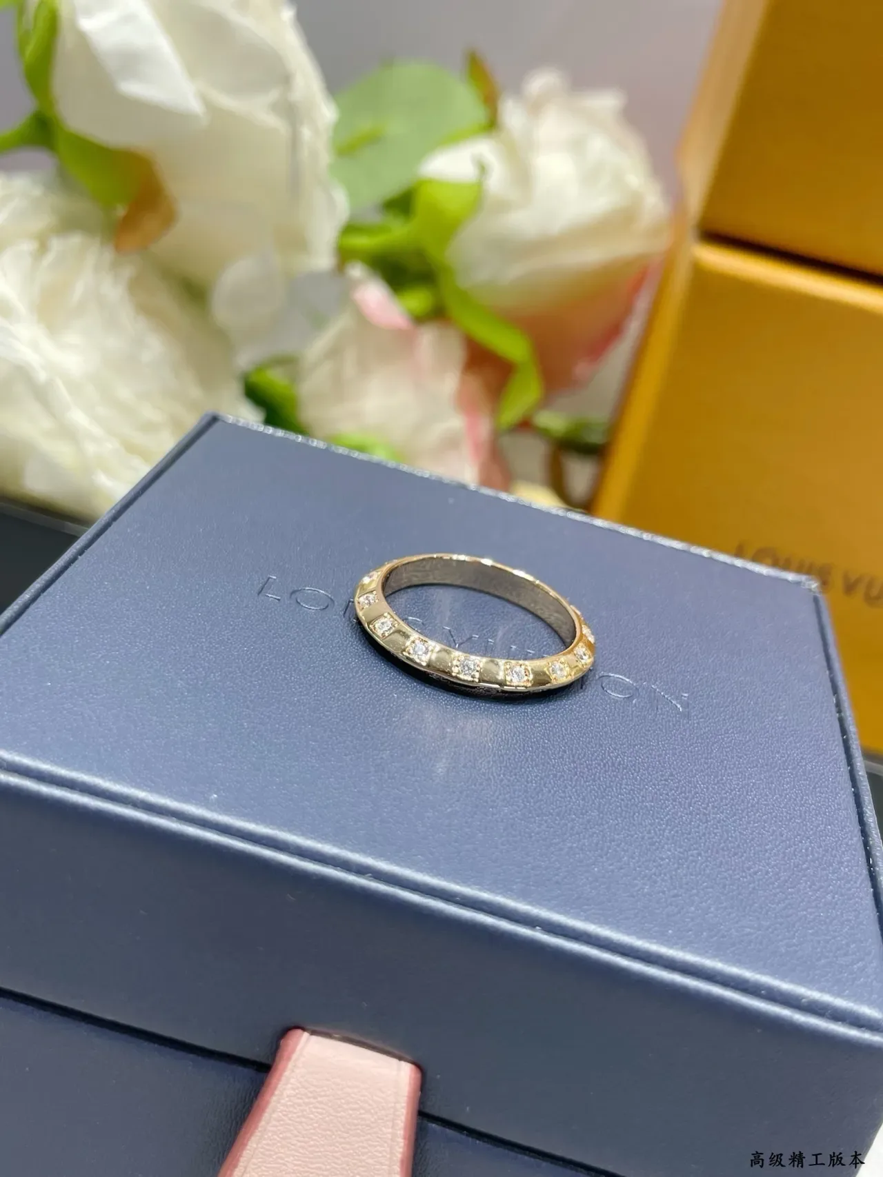 Louis Vuitton Silver Navy Pavé-Set Diamonds Square-Cut Stones Ring 8